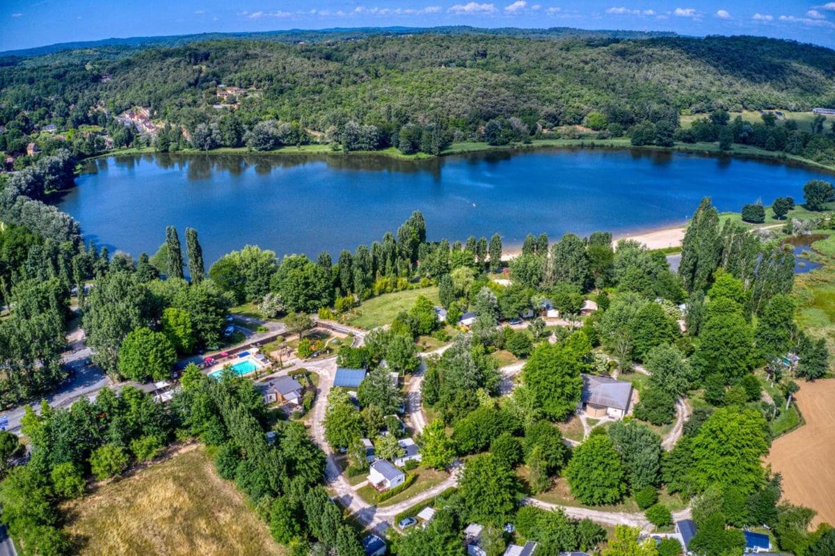 Camping du Lac de Groléjac Exterior foto