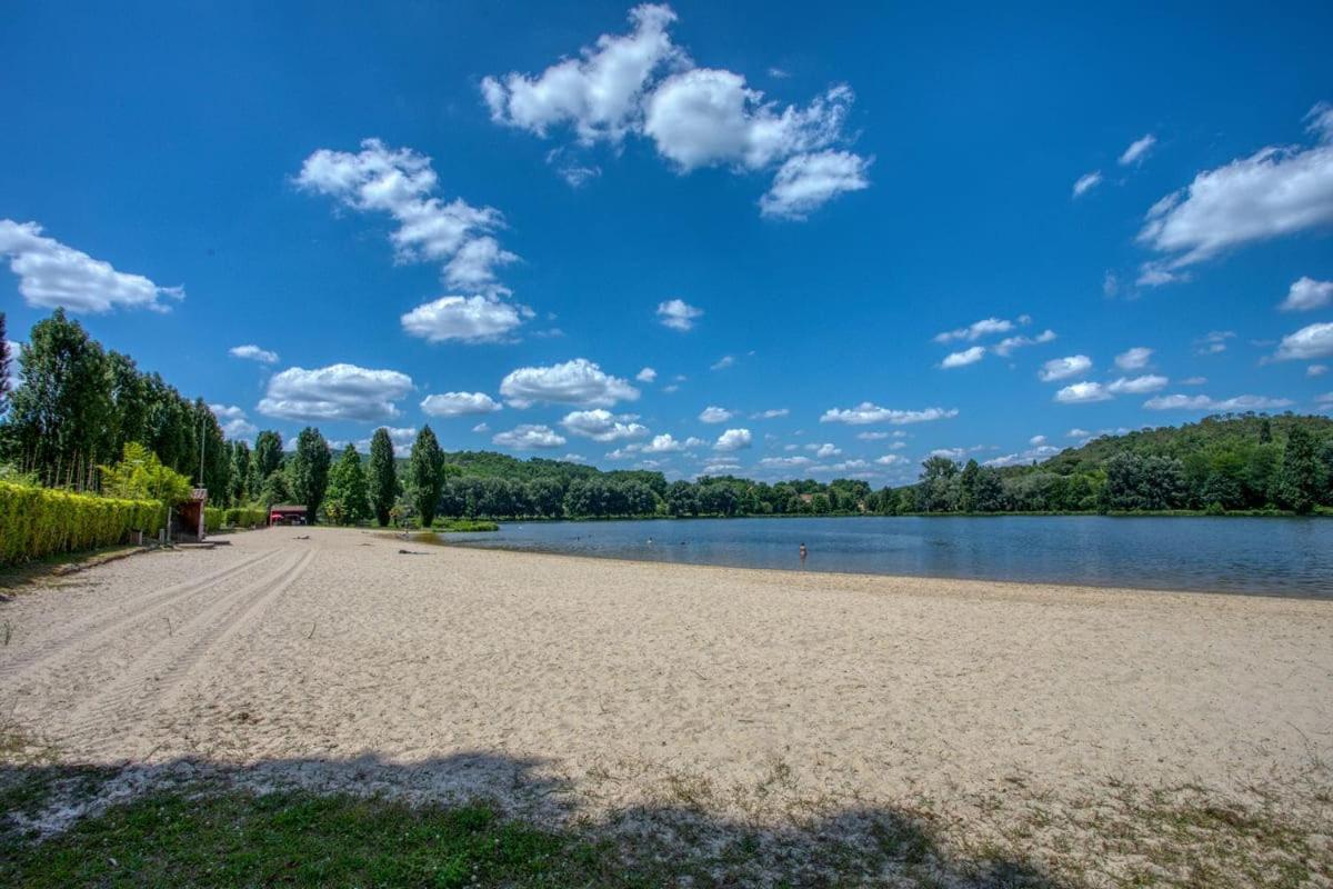 Camping du Lac de Groléjac Exterior foto